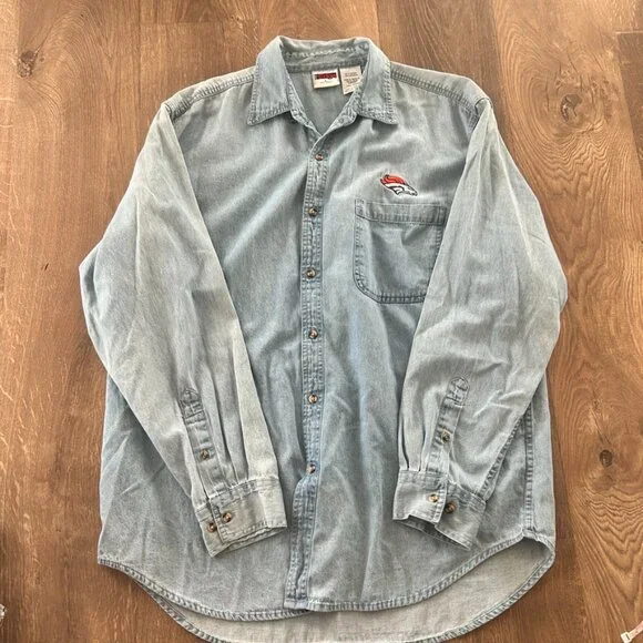 Vintage broncos button up - Picture 1 of 7